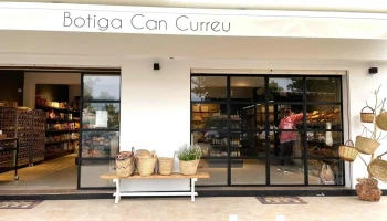 Botiga Can Curreu - 07840 Santa Eulària Des Riu