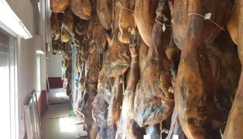 Embutidos Parra Lopez - San Esteban De La Sierra