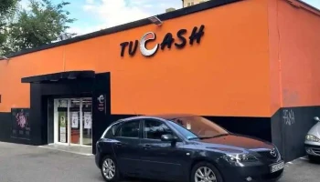 Hiper Usera (tu Cash) - Madrid
