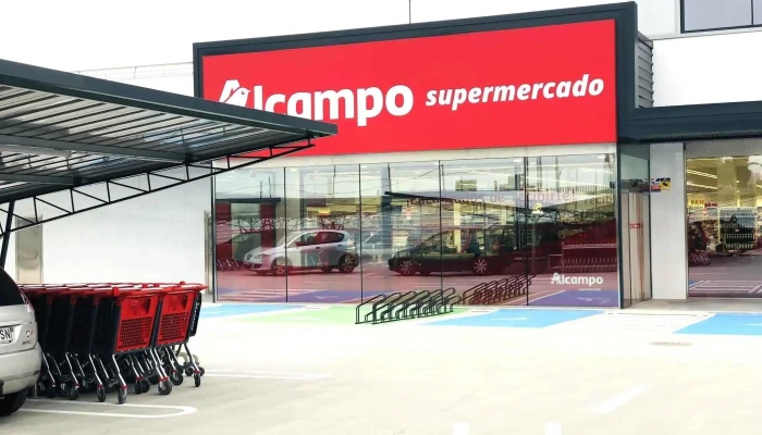 Alcampo Supermercado -  Estacionamiento - Villanueva de la Cañada