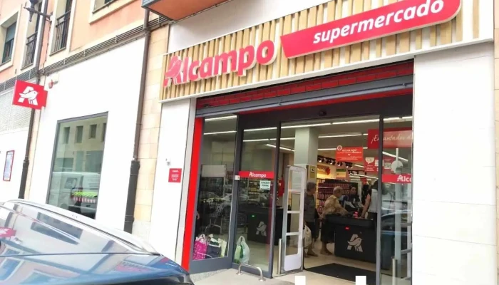 Alcampo Supermercado -  Estacionamiento - Villaviciosa