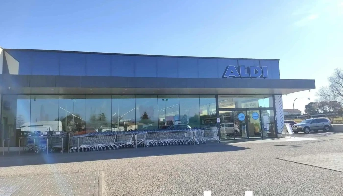 Aldi -  Estacionamiento - Brunete