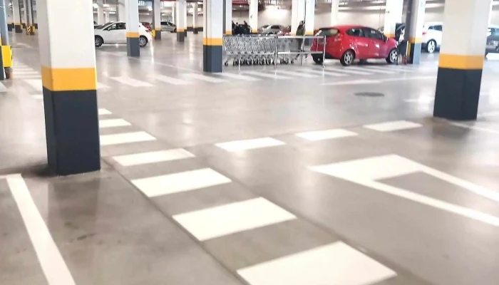 Aldi -  Estacionamiento - Coslada