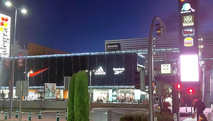 Alegra Parque Comercial Y De Ocio -  Zona - San Sebastián de los Reyes