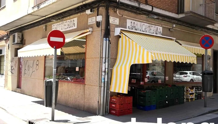 Alimentacion Julio Fruteria Y Jamoneria Zona - Zamora