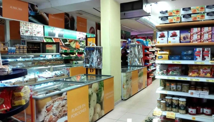 Autoservicio La Esperanza -  Interior - Las Rozas de Madrid