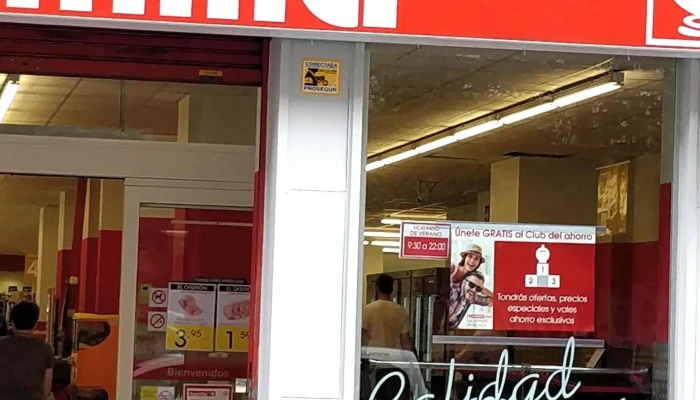 Autoservicios Familia -  Fotos - Gijón