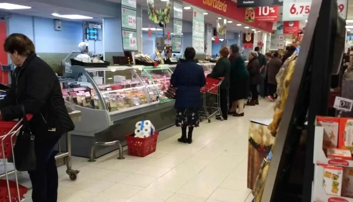 Autoservicios Familia -  Interior - Gijón