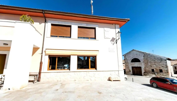 Ayuntamiento De Alba De Cerrato -  Donde - Alba de Cerrato