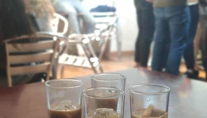 Bar Robregordo Comida Y Bebida - Robregordo