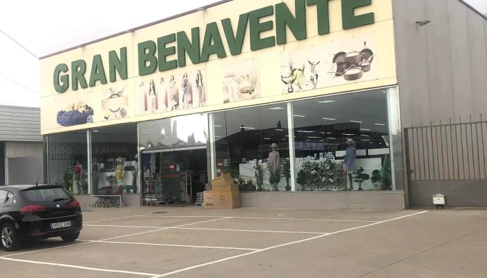 Bazar Gran Benavente Sl Tienda General - 94d