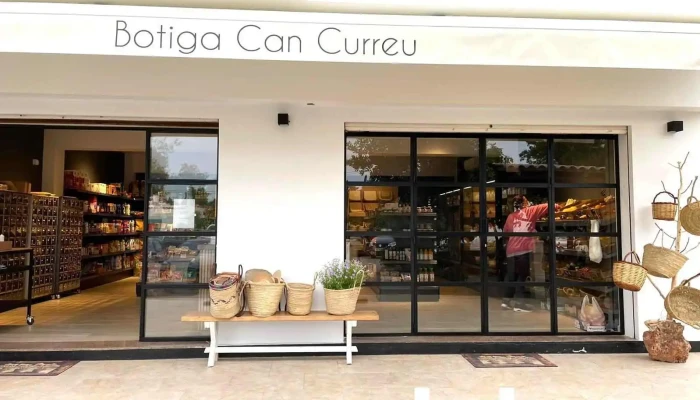 Botiga Can Curreu - 07840 Santa Eulària Des Riu