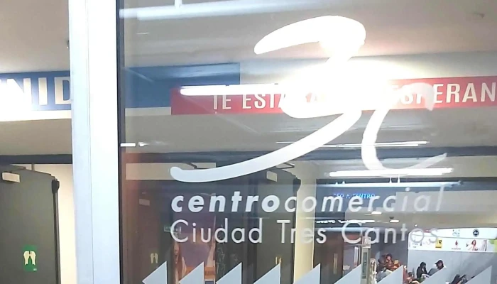 Carrefour -  Direccion - Tres Cantos