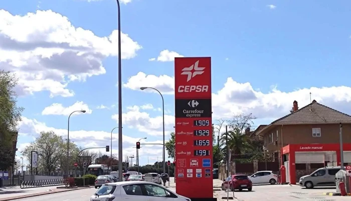 Carrefour Express Eess -  Estacionamiento - Madrid