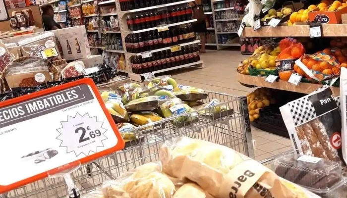 Carrefour Express -  Interior - Madrid