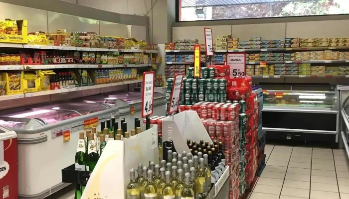 Carrefour Express -  Interior - Madrid