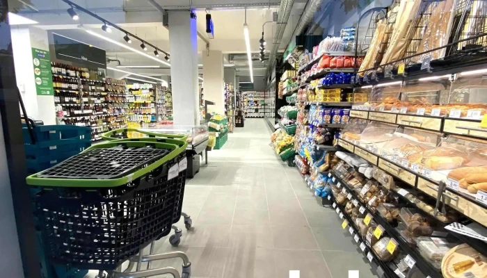 Carrefour Express -  Interior - Madrid