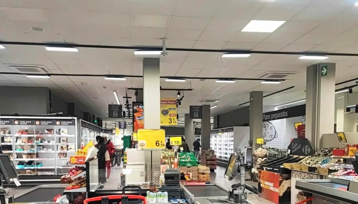Carrefour Market -  Direccion - Madrid