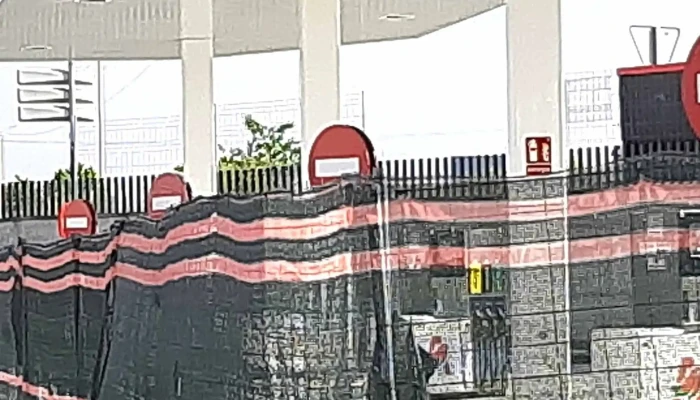 Centro Comercial Las Carcavas Comentarios - Villanueva de la Cañada
