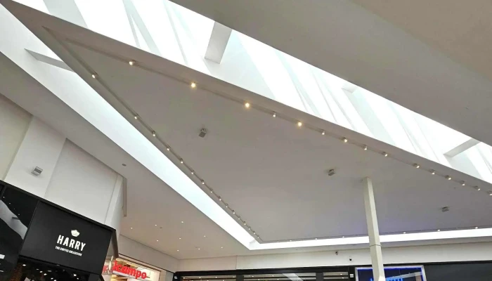 Centro Comercial Parque Corredor -  Numero - Torrejón de Ardoz