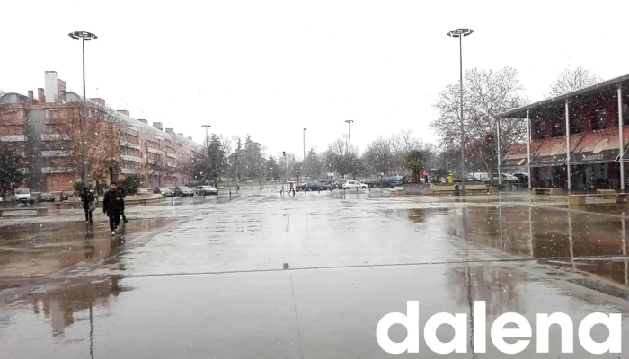 Centro Comercial Plaza Aluche -  Videos - Madrid