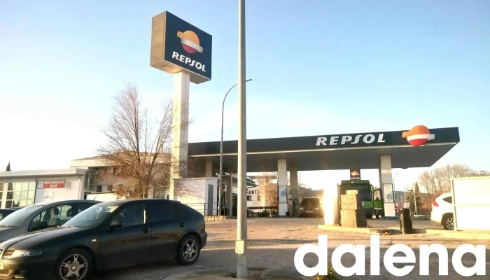 Estacion De Servicio Repsol Exterior - Fuentidueña de Tajo