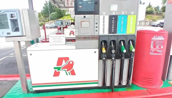 Gasolinera Alcampo -  Estacion De Servicio - Colmenar Viejo