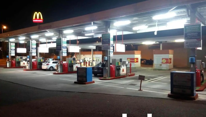 Gasolinera Alcampo -  Surtidor De Combustible - Colmenar Viejo