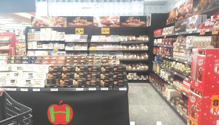 Hiper Usera -  Interior - Madrid
