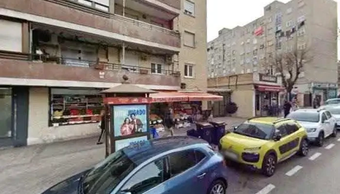 Hiper Usera -  Puntajedeg - Madrid