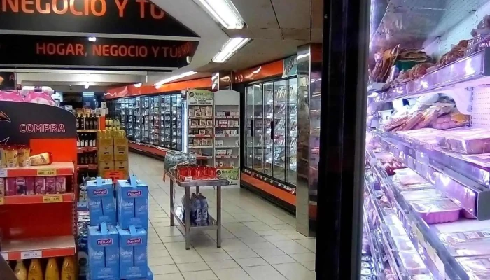 Hiper Usera Tu Cash Interior - Alcalá de Henares