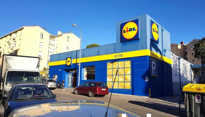 Lidl -  Estacionamiento - Madrid