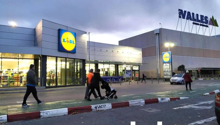 Lidl -  Estacionamiento - Collado Villalba