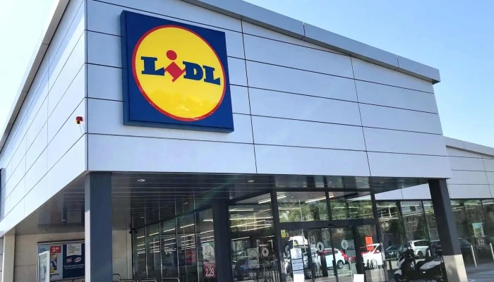 Lidl -  Estacionamiento - Coslada