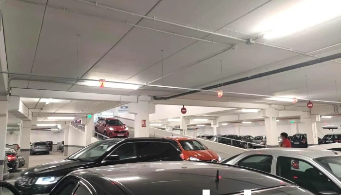 Lidl -  Estacionamiento - San Sebastián de los Reyes
