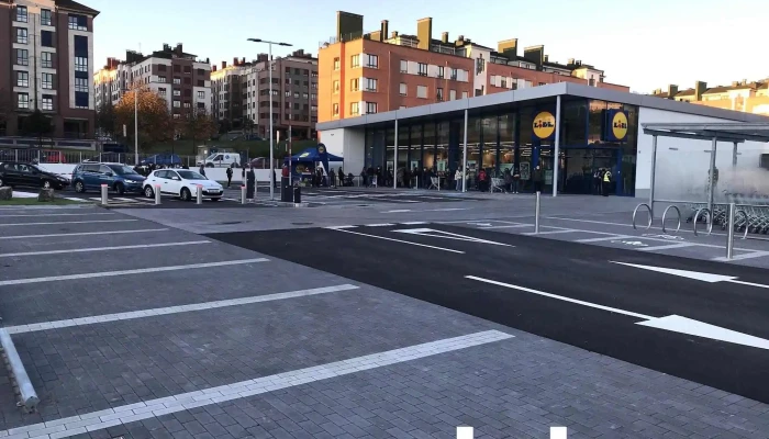 Lidl -  Estacionamiento - Avilés