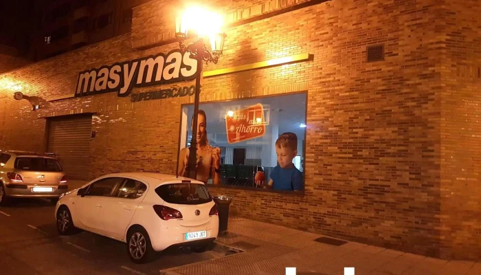 Masymas Supermercados -  Estacionamiento - Oviedo
