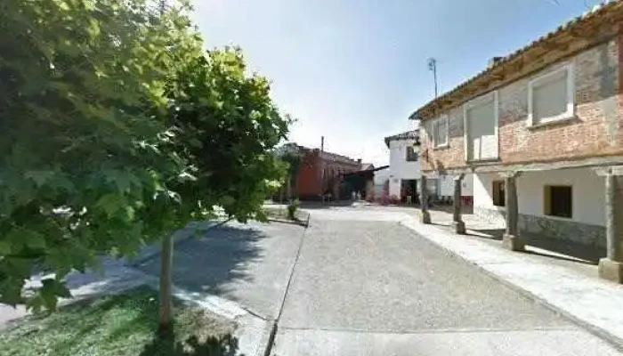 Mercado Del Domingo De Sotobanado Opiniones - Sotobañado y Priorato