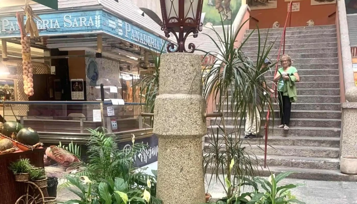 Mercado San Lorenzo - San Lorenzo De El Escorial