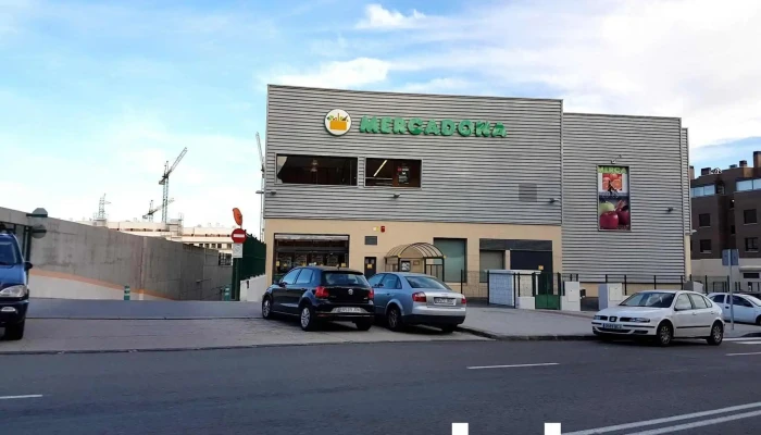 Mercadona -  Estacionamiento - Madrid