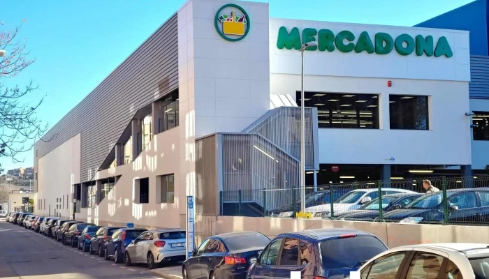 Mercadona -  Estacionamiento - Madrid