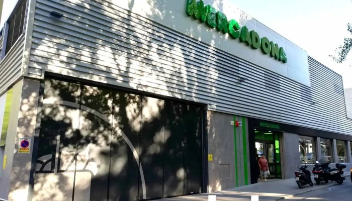 Mercadona -  Estacionamiento - Madrid