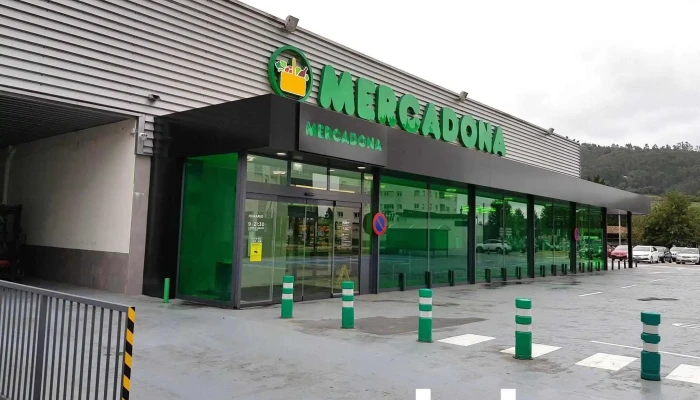 Mercadona -  Estacionamiento - Oviedo