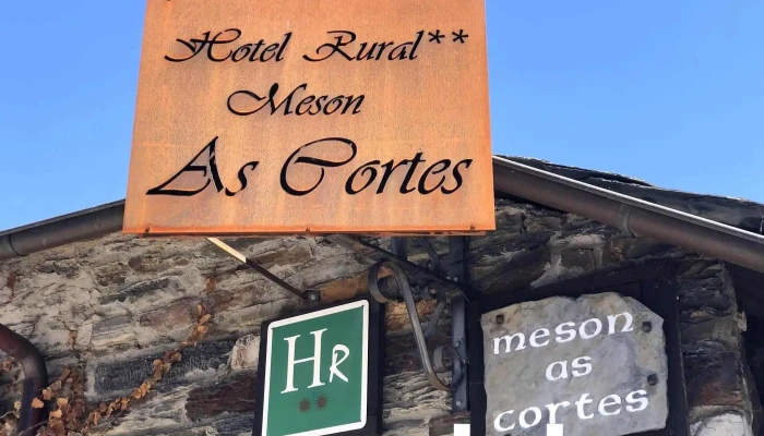 Meson As Cortes Mas Recientes - Pesoz