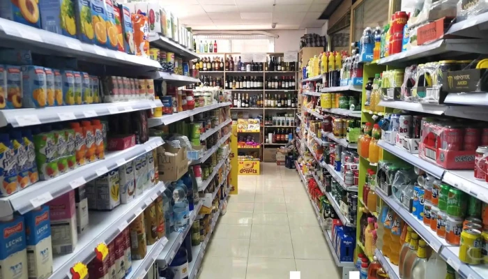 Mini Supermercado Familia Ye -  Del Propietario - Madrid