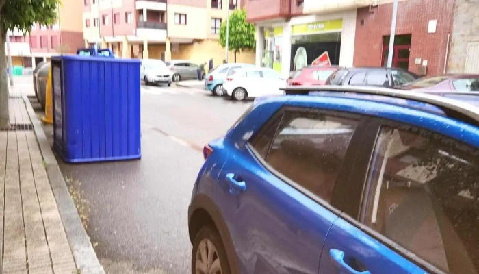 Minymas Tiendas -  Estacionamiento - Gijón