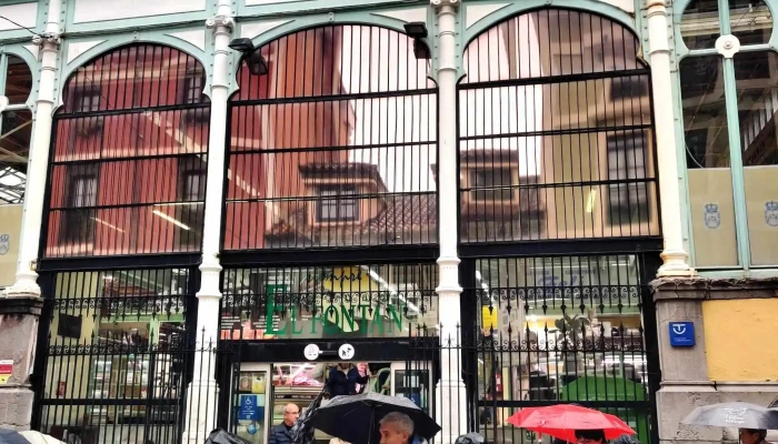 Plaza De Abastos -  Numero - Villaviciosa