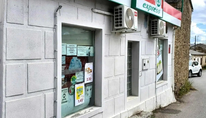 Spar Express Mombuey -  Donde - Nº 20