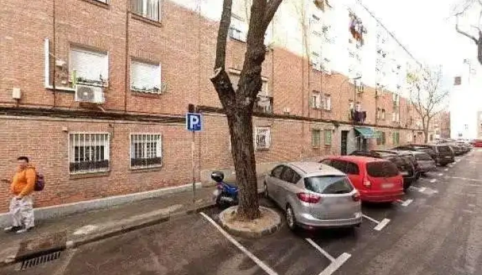 Super Mercedo Buyt Sitio Web - Madrid