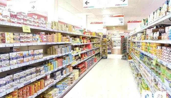 Supermercado El Gavilan Interior - Torres de la Alameda